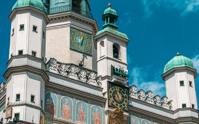 poznanskie-koziolki-ratusz-poznan