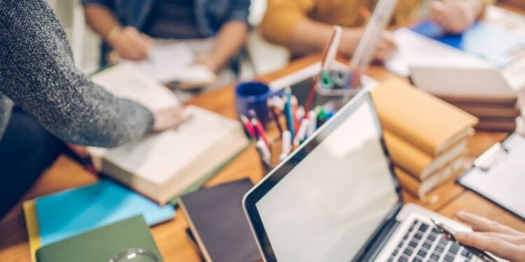 Koszty życia studenta w Poznaniu – wydatki, ceny i praktyczne wskazówki