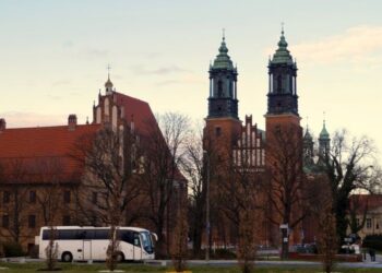 Miłośnicy fotografii i komunikacji miejskiej mogą połączyć swoje pasje