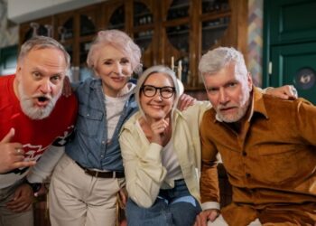 Poznańscy seniorzy mogą dostać 2,5 tys. zł na swój pomysł. Rusza II tura mikrodotacji